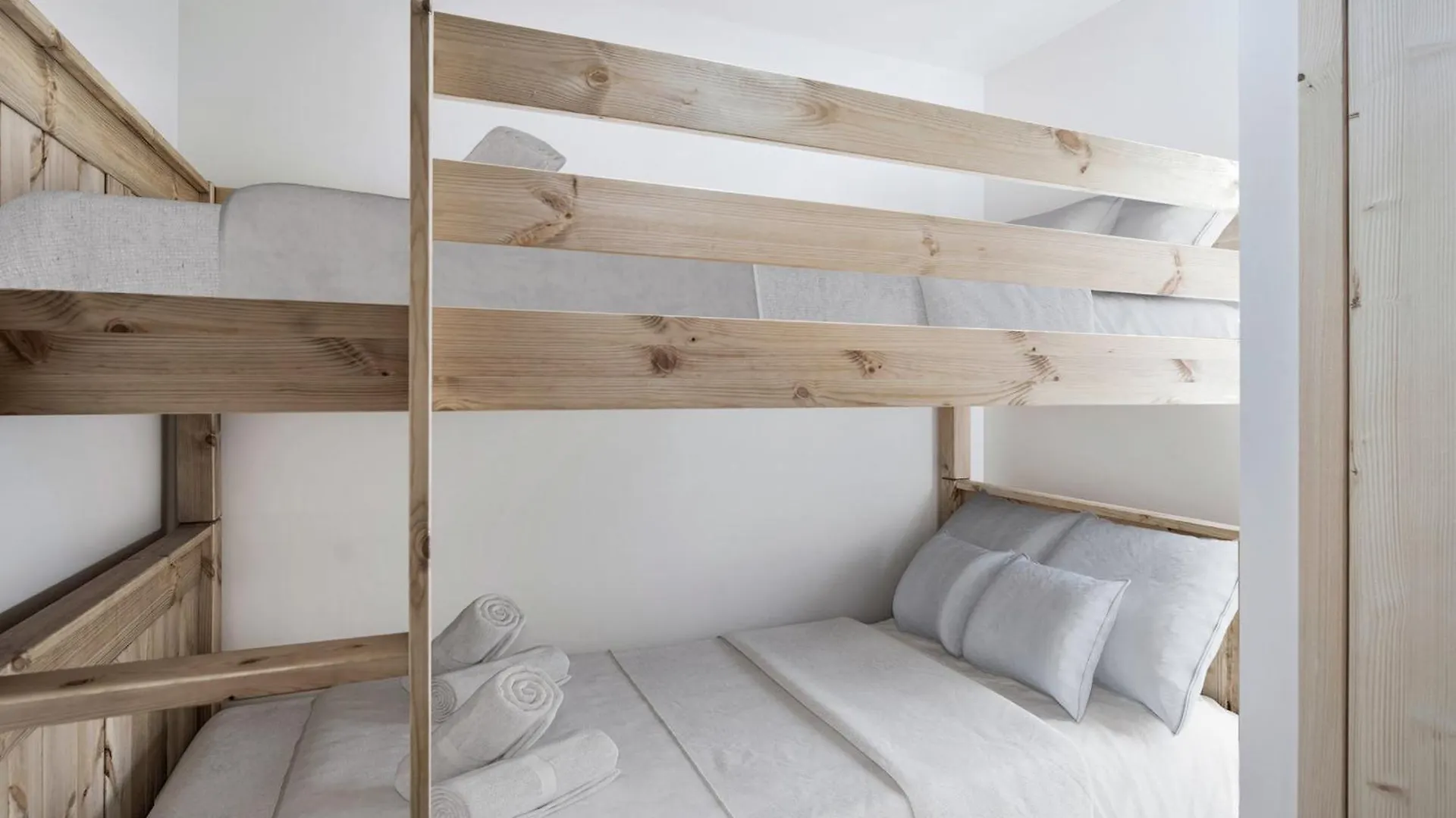 Appartement Neuf Proche Des Pistes Avec Parking - Fr-1-570-67 Praranger